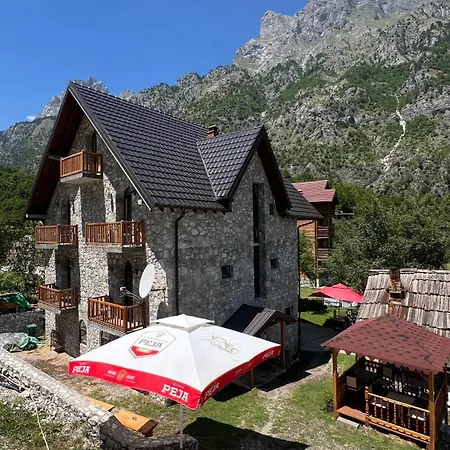 Stonehouse Villa-3