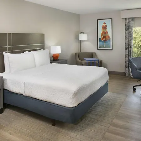 Hampton Inn Northwood-3
