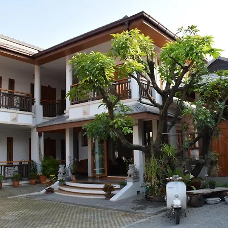 Gordnuea Boutique House-3