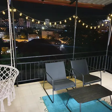 Apartment Forever-3
