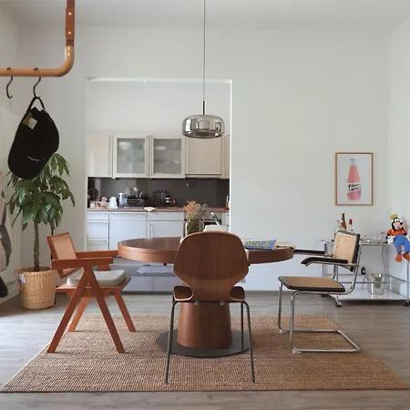 Spacious Stylish Scandi Apartment In Linden-Mitte-2