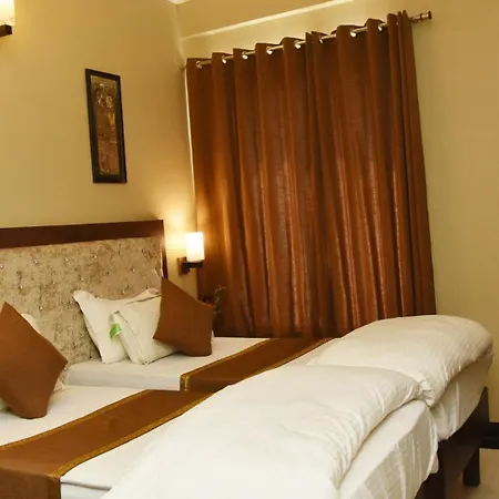 Hvh Kashi Vishwanath - 400 Meters From Kashi Vishwanath Temple & Ganga Aarti Ghat-2
