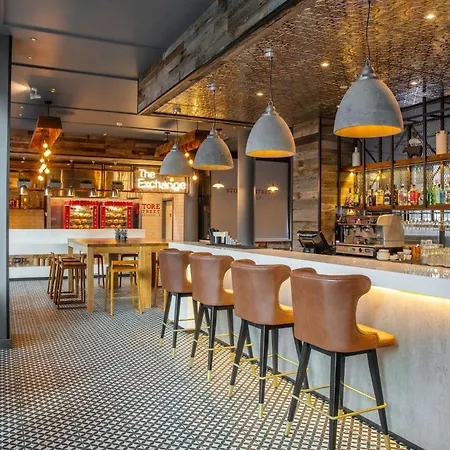 Doubletree By Hilton Manchester Piccadilly-2