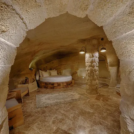 Solem Cave Suites-2