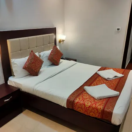 Hvh Kashi Vishwanath - 400 Meters From Kashi Vishwanath Temple & Ganga Aarti Ghat-3