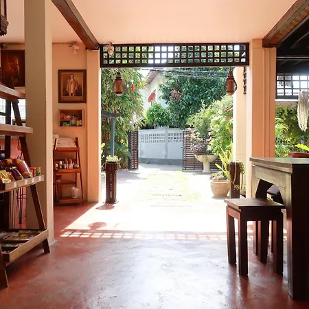 Banjai Garden Guesthouse-2