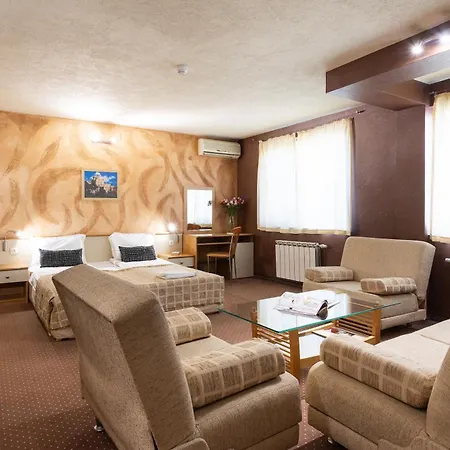 Hotel Brod - Free Parking-2
