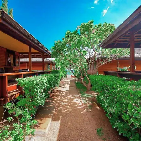 Moorea Golf Lodge-2