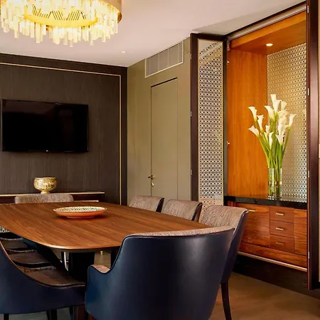 The Alexander, A Luxury Collection Hotel, Yerevan-2