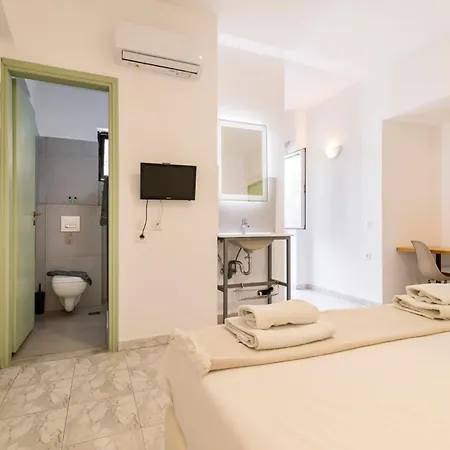 Lefka Hotel & Apartments-2