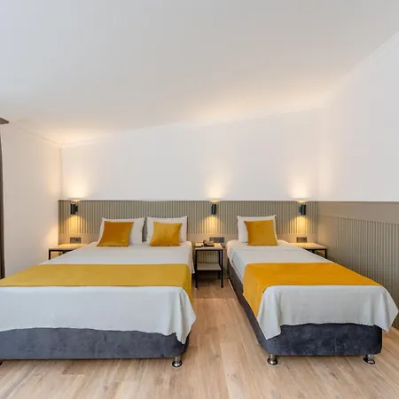 Lemon Hotel-3