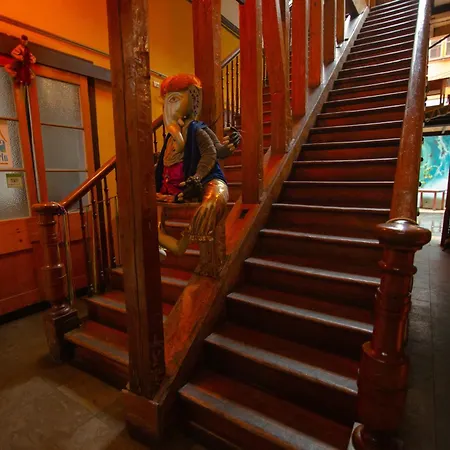 La Casa Del Puerto, Hostal Cultural, Cerro Alegre-3