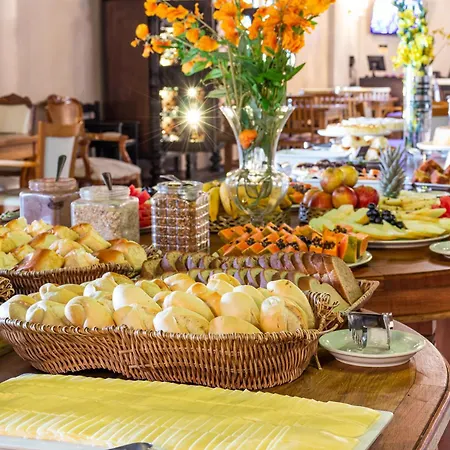 Castelo De Itaipava - Hotel, Eventos E Gastronomia-3