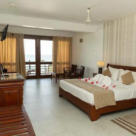 Paradise Beach Club-2