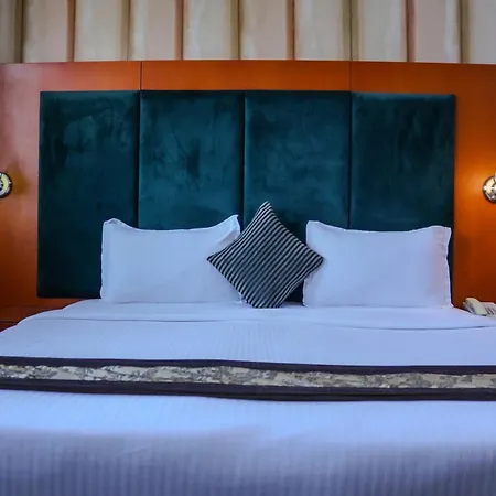 Boonmax Hotel-2