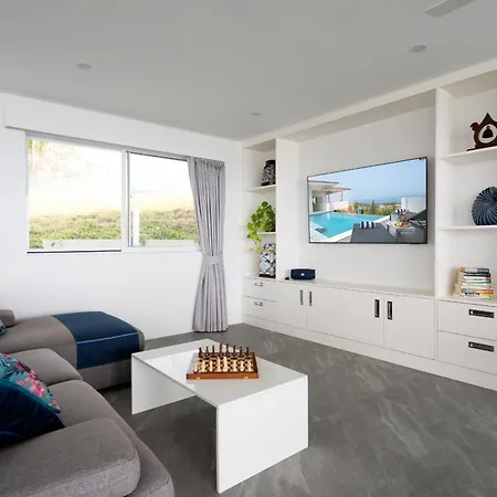 Luxury Home With A Pool - Stunning Sea Views-3