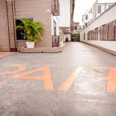247 Luxury Hotel-3