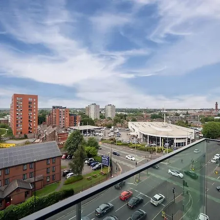 Modern Apartment Central Manchester-2