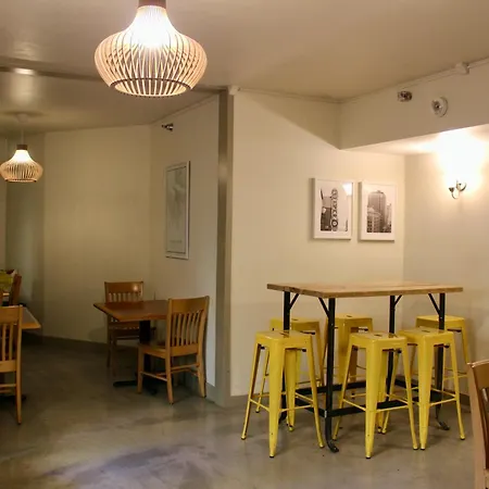 Northwest Portland Hostel-2