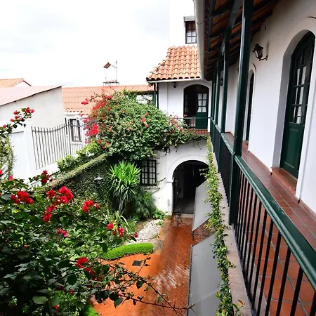 Parador Santa Maria La Real-2