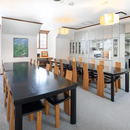 Ramat Niseko-3