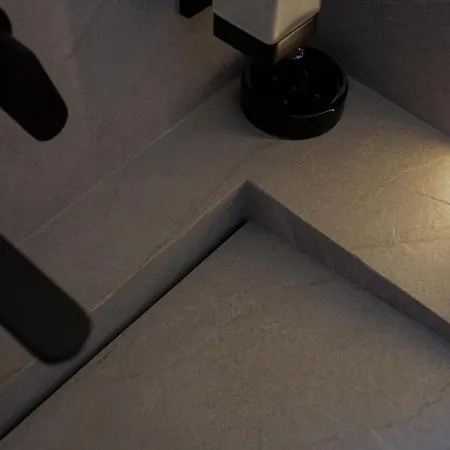 Jon'S Penthouse-2