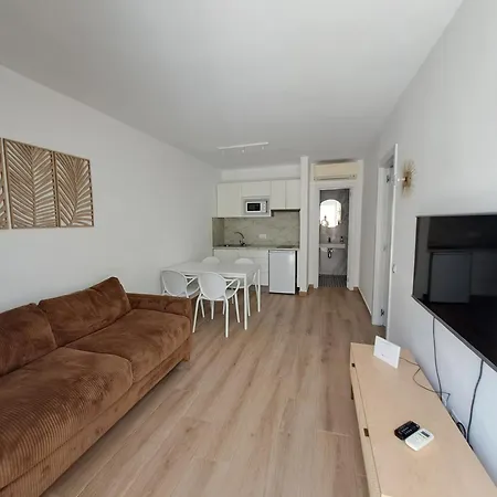 Homeforguest Apartamento Alisios 1 Con Piscina En Corralejo-2