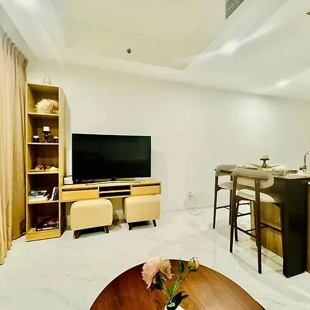 Luxury Apartment In Capital Twinpeaks Colombo-2