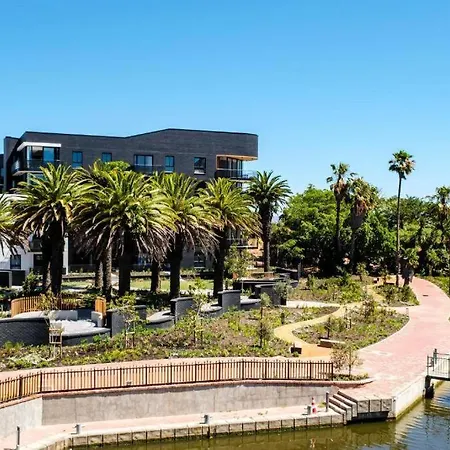 Zals -Luxury -Two Bed -Nine Palms-3