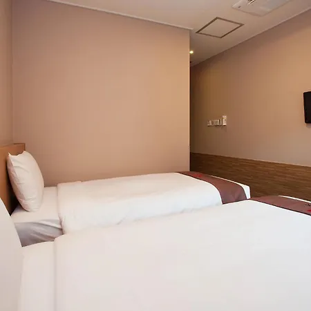 Hotel Skypark Myeongdong 3-3