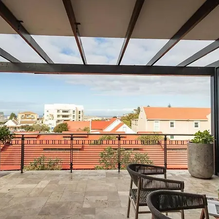 Ocean Family Deluxe, Hermanus Waterfront Apartments-2