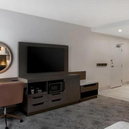 Hampton Inn By Hilton Winnipeg Downtown-2