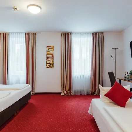 Hotel Andra Muenchen-3