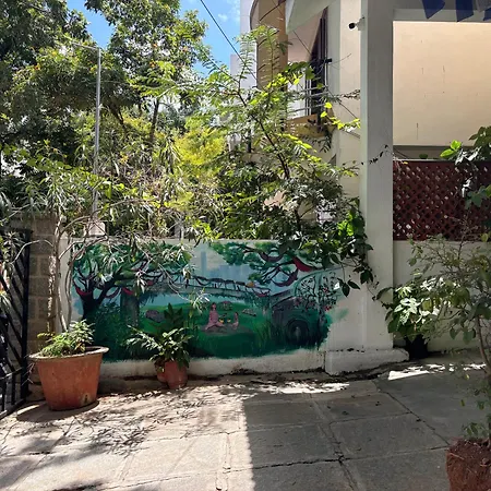 Byoc Hostels - Indiranagar-2