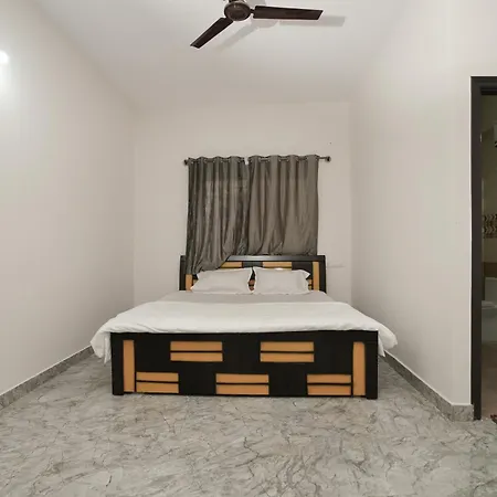 Srushti Service Apartments-2