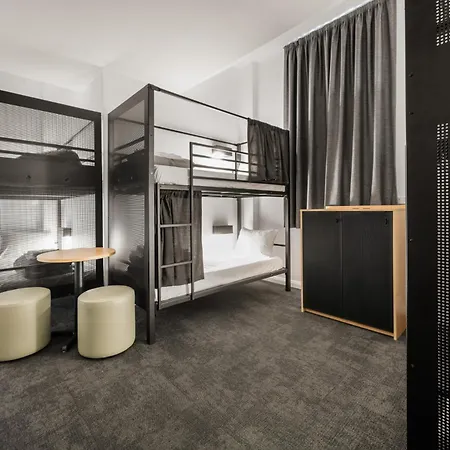 Yha Sydney Central-3