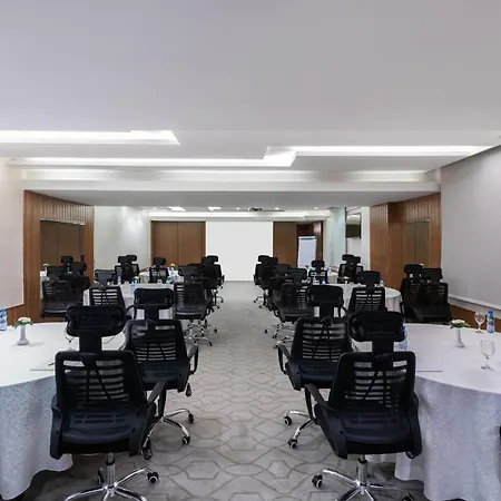 Warwick Hotel Jeddah-2