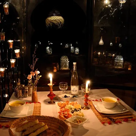 Merzouga Luxury Traditional Camp-3