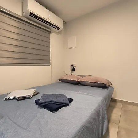 Michael'S- A Lovely Studio Apartment-2