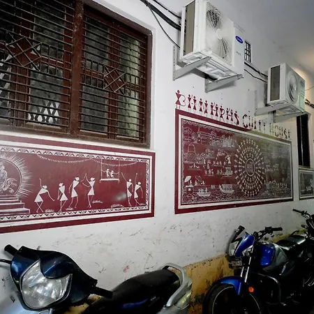Banaras Gully House 500 Ft From The Ghats-3