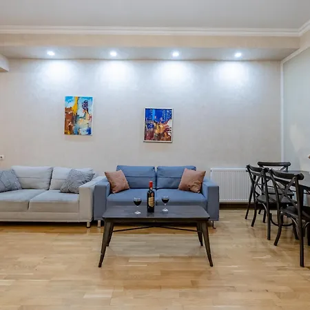 Flawless Two-Bedroom Apartment-2