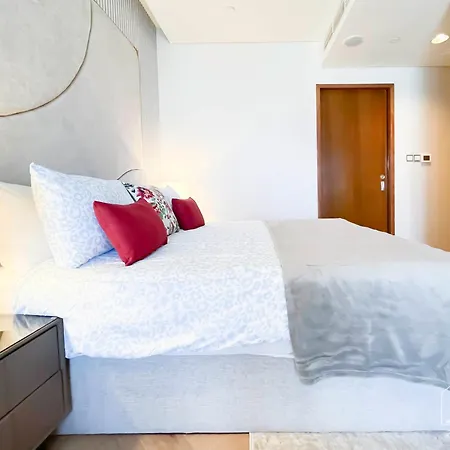 Dubai Mall Downtown Luxury Stay With Balcony & View-2
