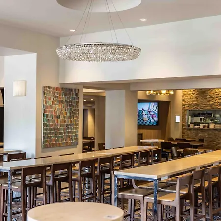 Royal Hotel Randwick-2