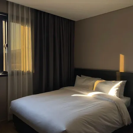 Rivertain Hotel Gyeongju-3