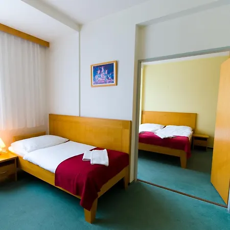 Hotel Smaragd-3