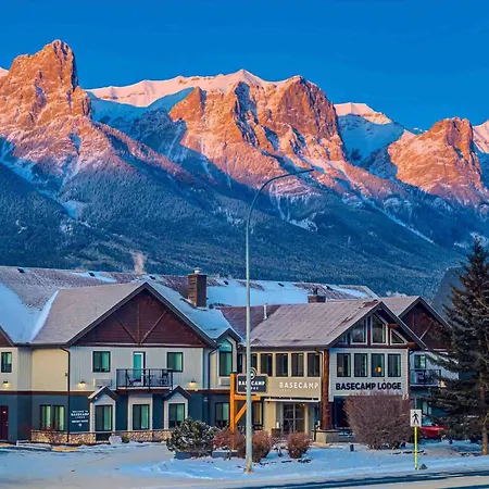 Basecamp Lodge Canmore-2