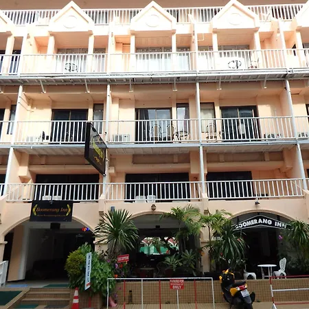 Boomerang Inn-3