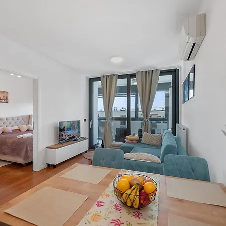 Gallery Oasis Apartment-2