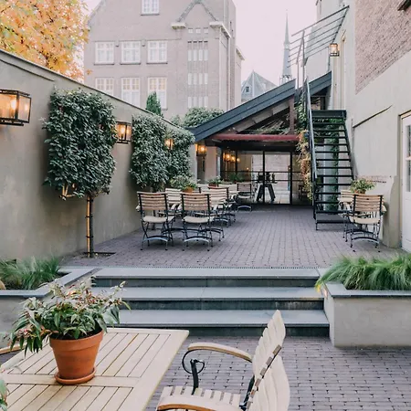 Uylenhof Hotel-3