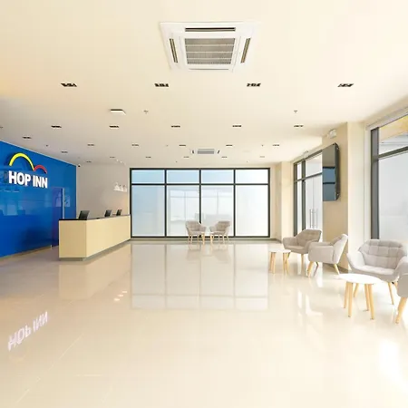 Hop Inn Hotel Davao-2